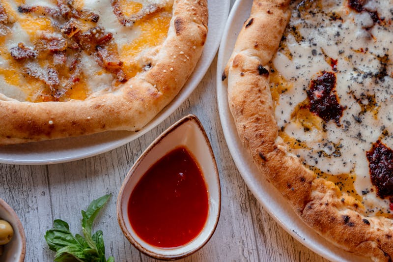 Cheesy Breadsticks with dipping sauce
