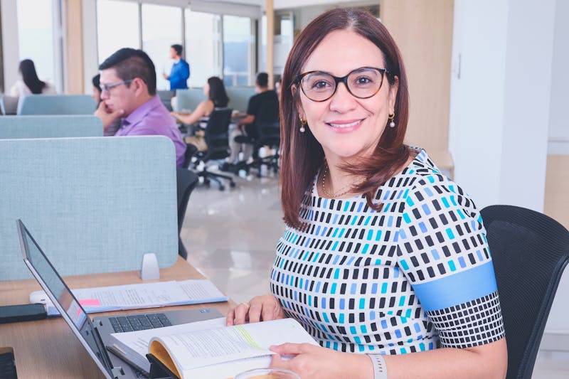 Aisha Patel, Operations and Catering Coordinator at Imos Pizza